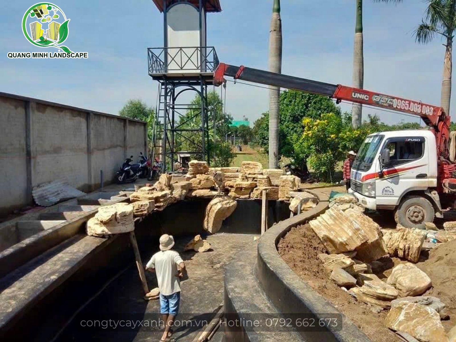 Các yếu tố ảnh hưởng đến chi phí thi công hồ cá Koi 